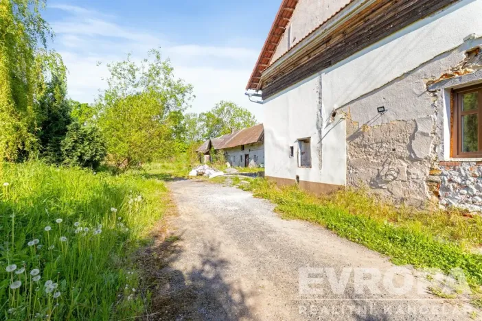 Prodej zemědělské usedlosti, Golčův Jeníkov - Stupárovice, Stupárovice, 100 m2