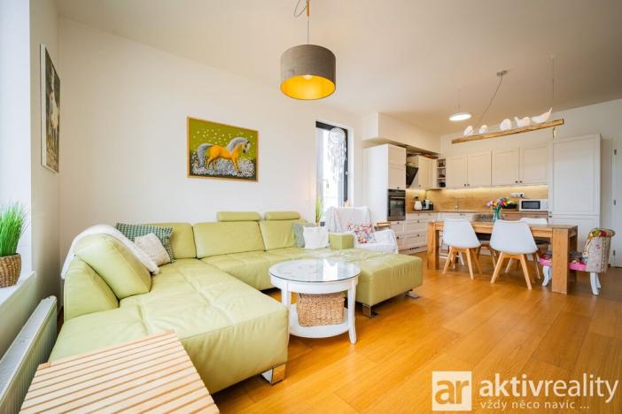 Prodej bytu 3+kk, Praha - Dolní Chabry, Poštova, 166 m2