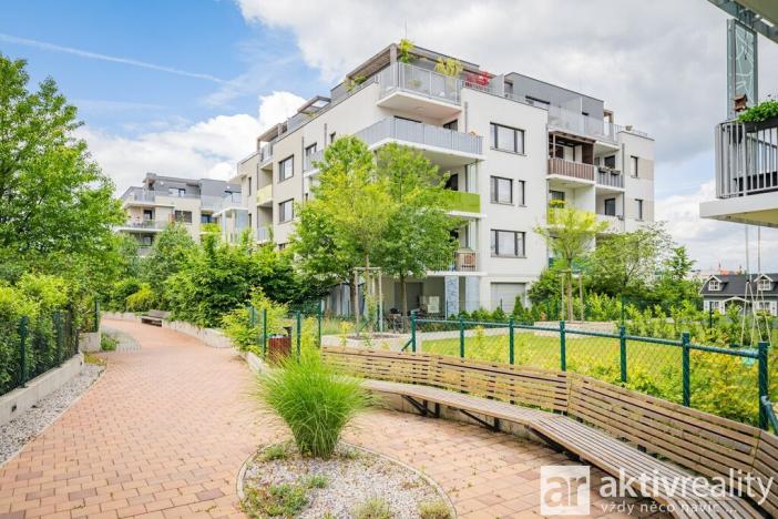 Prodej bytu 3+kk, Praha - Dolní Chabry, Poštova, 166 m2