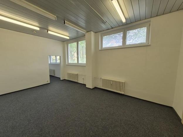 Pronájem kanceláře, Praha - Hlubočepy, Štěpařská, 48 m2