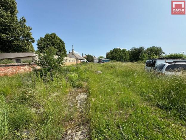 Prodej pozemku pro bydlení, Olomouc - Chválkovice, Selské nám., 2052 m2