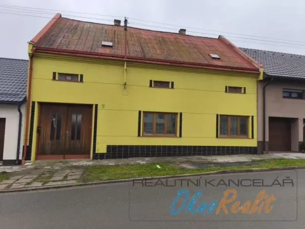 Prodej rodinného domu, Přerov - Přerov VI-Újezdec, Hlavní, 150 m2