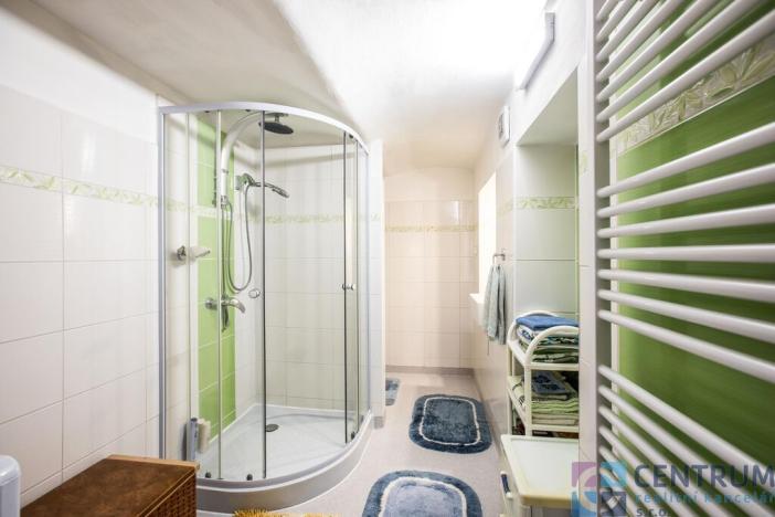 Prodej rodinného domu, Janov nad Nisou - Hraničná, 250 m2