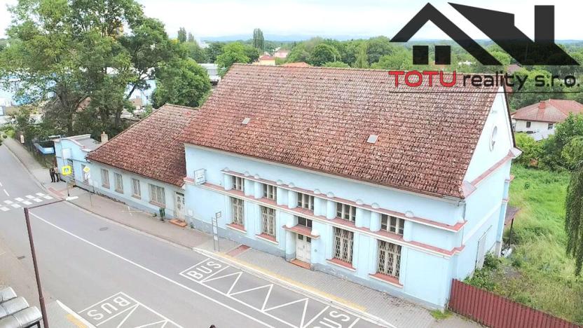 Prodej obchodního prostoru, Předměřice nad Labem, Obránců míru, 837 m2