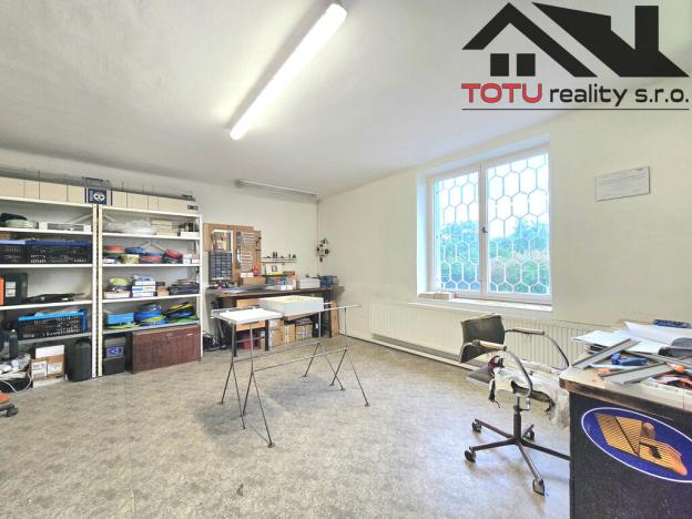 Prodej obchodního prostoru, Předměřice nad Labem, Obránců míru, 837 m2