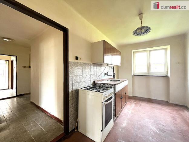 Prodej bytu 2+1, Lomnice - Týn, Mánesova, 80 m2