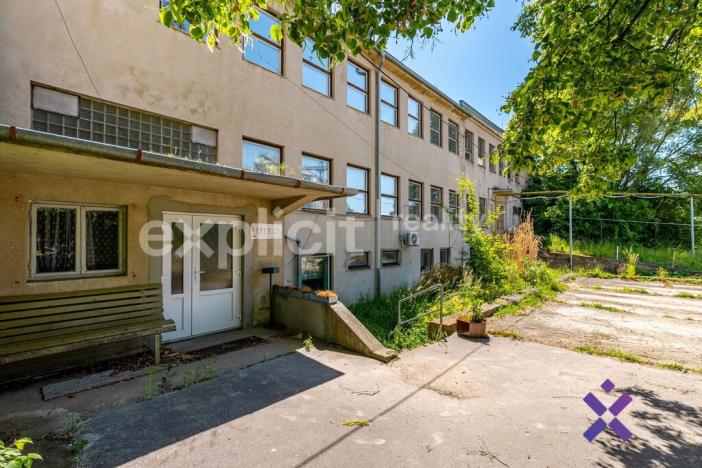 Prodej výrobních prostor, Šardice, 1837 m2