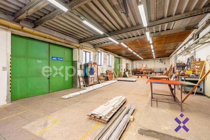 Prodej výrobních prostor, Šardice, 1837 m2