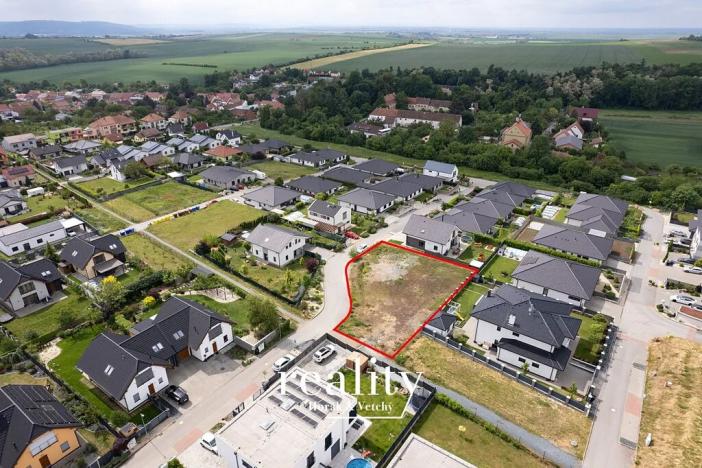 Prodej pozemku pro bydlení, Hajany, 989 m2