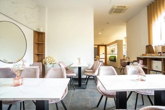 Prodej obchodního prostoru, Lednice, 21. dubna, 55 m2