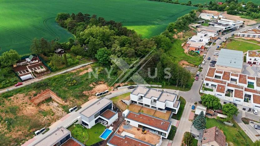 Prodej pozemku pro bydlení, Praha - Lysolaje, K Housličkám, 1217 m2