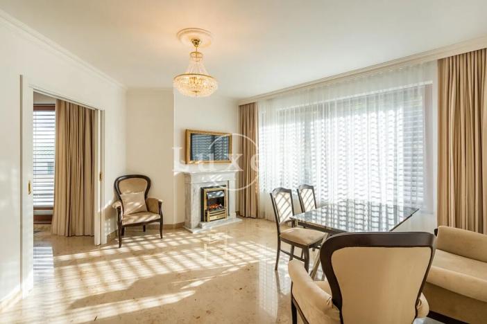 Pronájem bytu 4+1, Praha - Smíchov, Mozartova, 100 m2