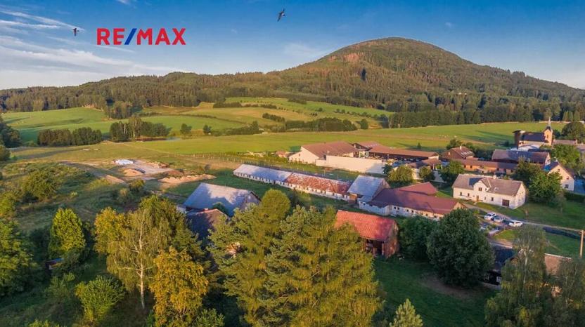 Prodej zemědělského objektu, Jablonné v Podještědí, 1000 m2