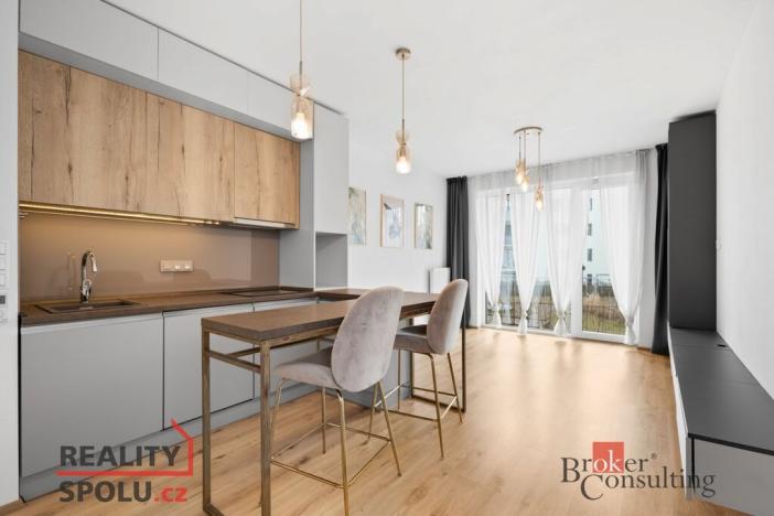 Pronájem bytu 2+kk, Chrudim - Chrudim IV, V Hliníkách, 56 m2
