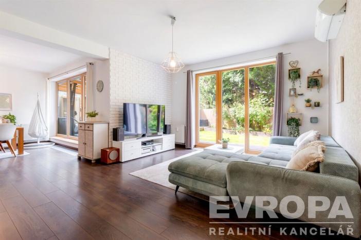 Prodej bytu 4+kk, Praha - Ruzyně, Karlovarská, 98 m2