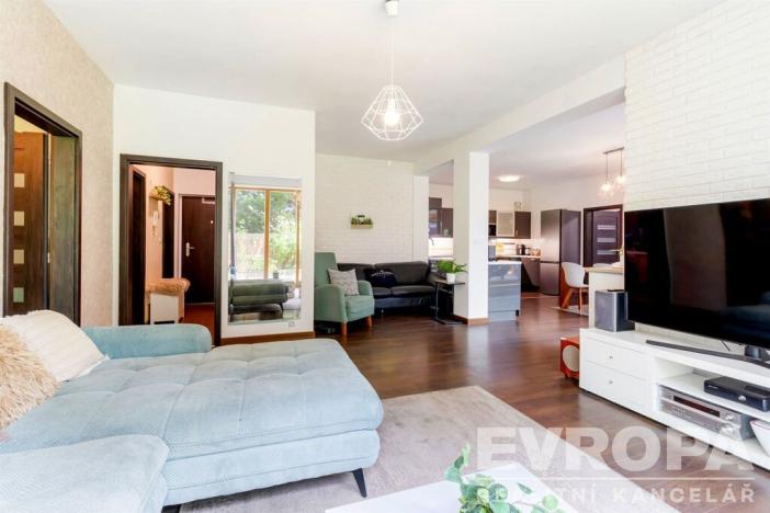 Prodej bytu 4+kk, Praha - Ruzyně, Karlovarská, 98 m2