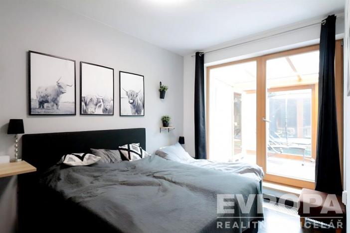 Prodej bytu 4+kk, Praha - Ruzyně, Karlovarská, 98 m2