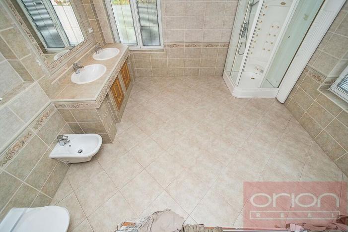 Pronájem rodinného domu, Praha - Nebušice, Ke strži, 400 m2