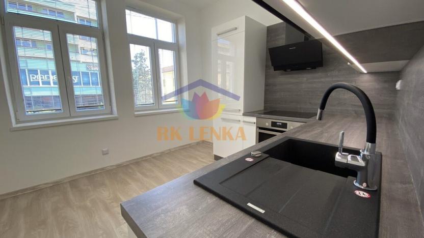 Pronájem bytu 1+1, Frýdek-Místek - Frýdek, tř. T. G. Masaryka, 40 m2