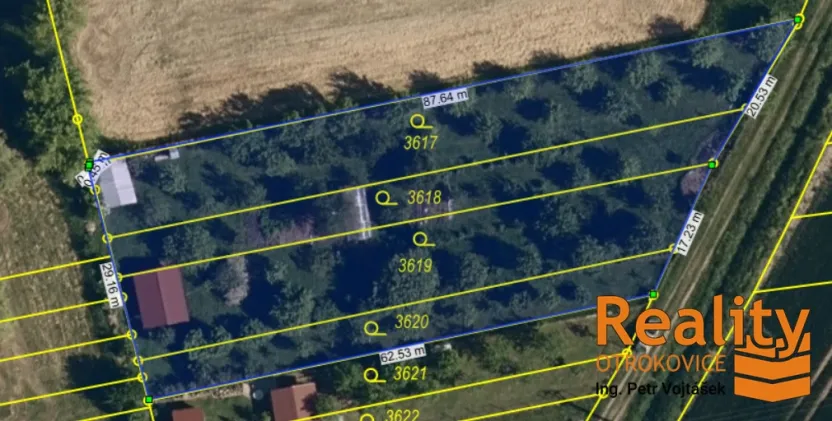 Prodej zahrady, Otrokovice, Hložkova, 2202 m2