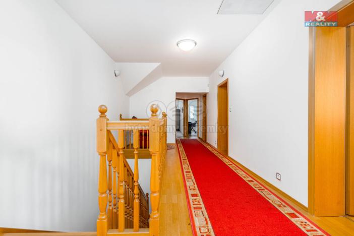 Pronájem rodinného domu, Horoměřice, Benedikta Roezla, 310 m2