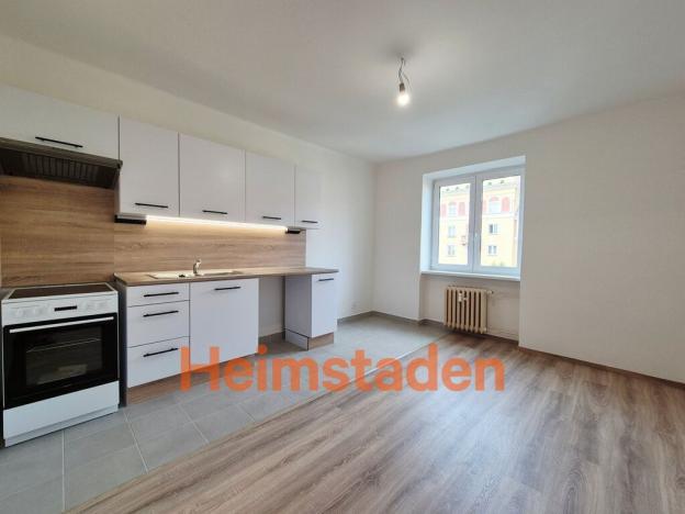 Pronájem bytu 1+1, Havířov - Město, Hlavní třída, 37 m2