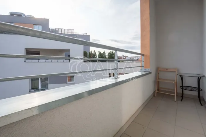 Pronájem bytu 1+kk, Praha - Vršovice, Petrohradská, 30 m2