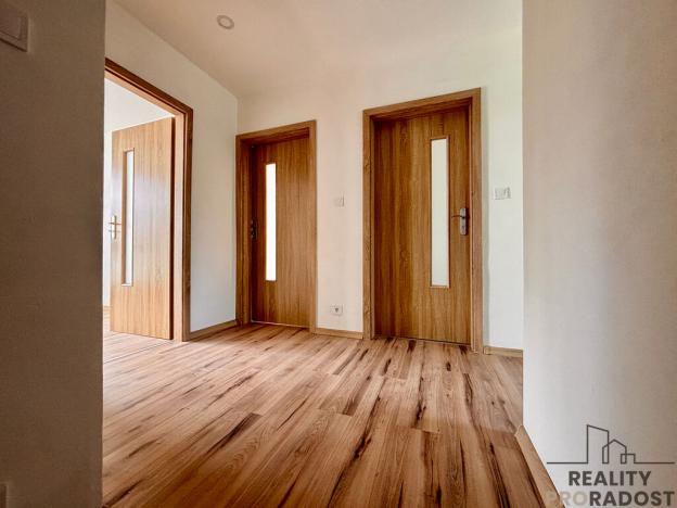 Prodej bytu 3+1, Rousínov, V Sídlišti, 73 m2