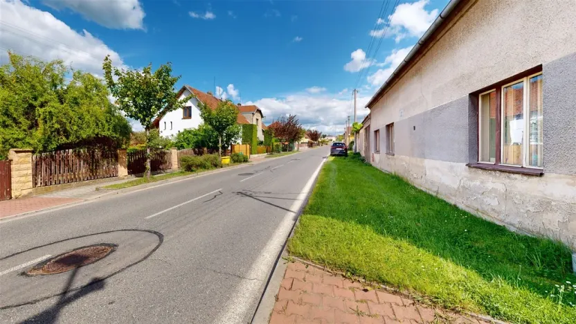 Prodej rodinného domu, Lišany, Pražská, 150 m2