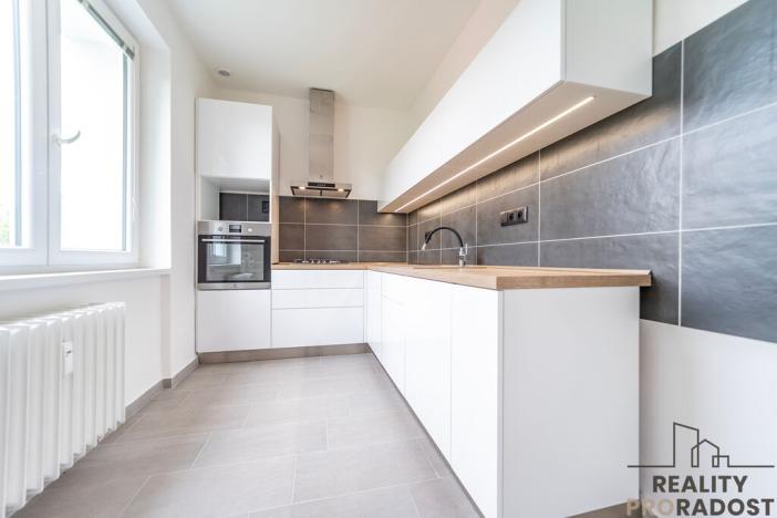 Pronájem bytu 2+1, Frýdlant nad Ostravicí - Frýdlant, Komenského, 52 m2