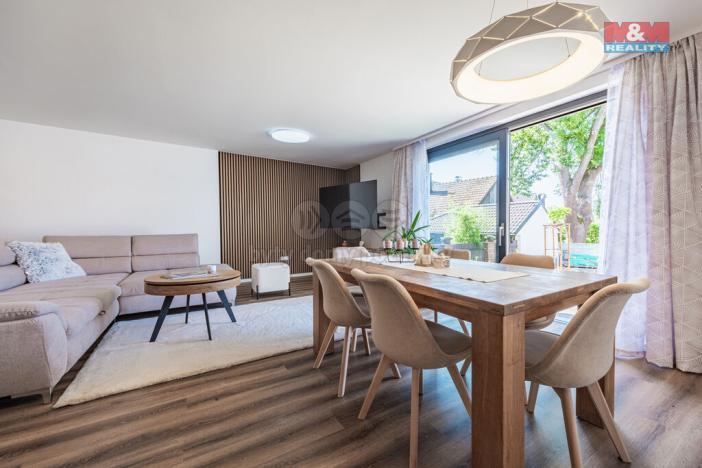 Prodej rodinného domu, Kamenice nad Lipou, Dobšova, 210 m2