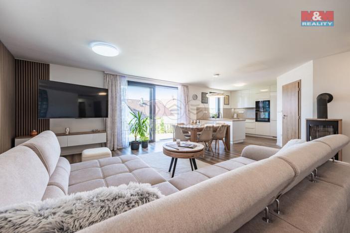 Prodej rodinného domu, Kamenice nad Lipou, Dobšova, 210 m2