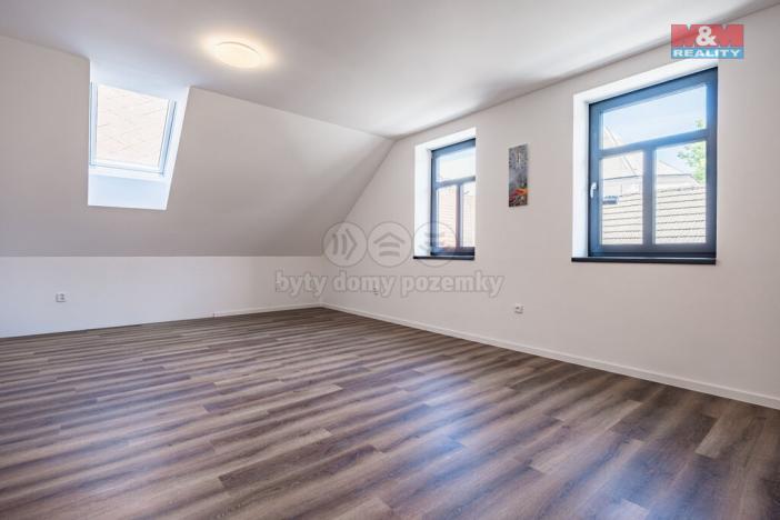 Prodej rodinného domu, Kamenice nad Lipou, Dobšova, 210 m2