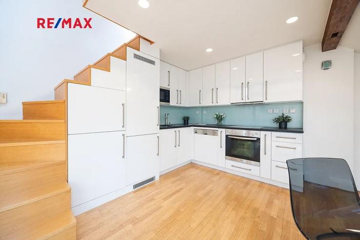 Prodej bytu 2+kk, Praha - Staré Město, Havelská, 66 m2