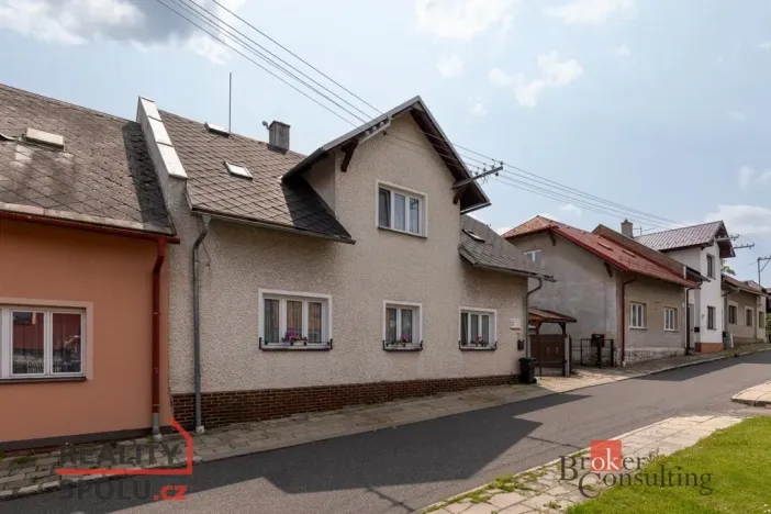 Prodej rodinného domu, Bruntál, I. Olbrachta, 211 m2