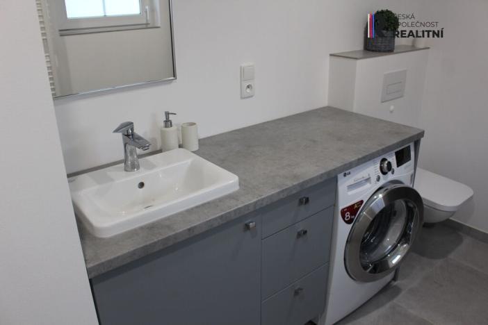 Prodej rodinného domu, Karlovy Vary - Stará Role, Palackého, 140 m2