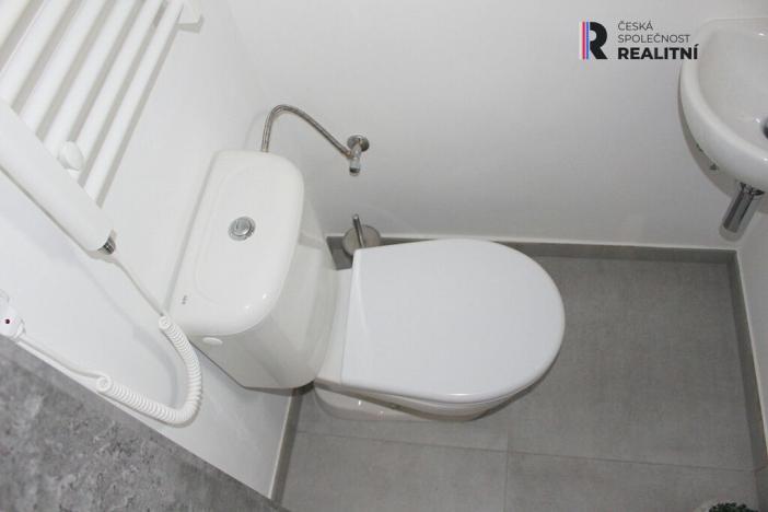 Prodej rodinného domu, Karlovy Vary - Stará Role, Palackého, 140 m2