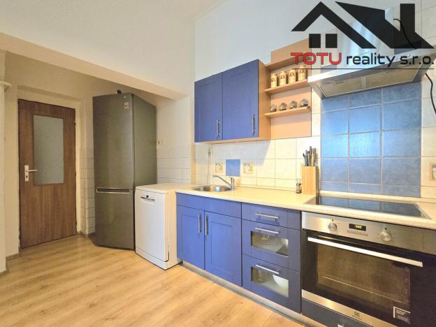 Prodej rodinného domu, Broumov, Mírové náměstí, 490 m2