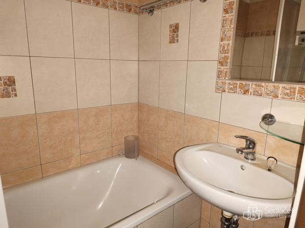 Prodej bytu 2+1, Nejdek, Bratří Čapků, 57 m2