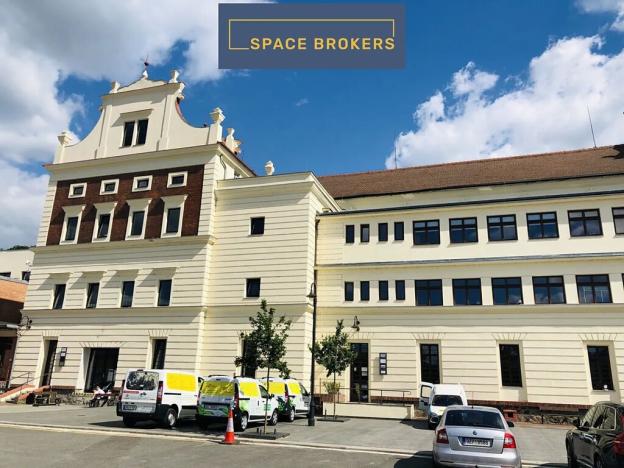 Pronájem kanceláře, Praha, Údolní, 1390 m2