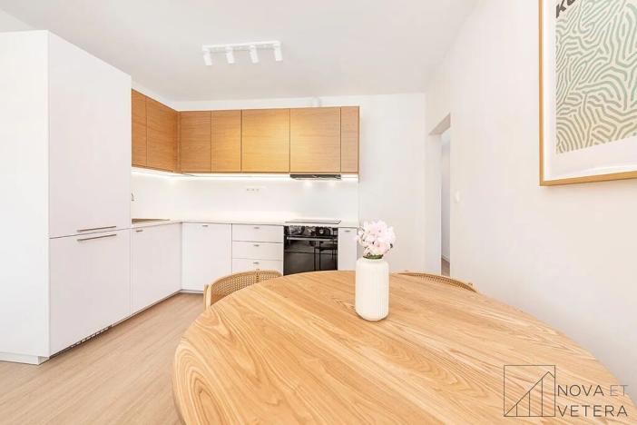 Prodej bytu 4+kk, Praha - Modřany, Urbánkova, 80 m2
