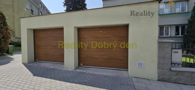 Pronájem garáže, Opava, Jurečkova, 20 m2