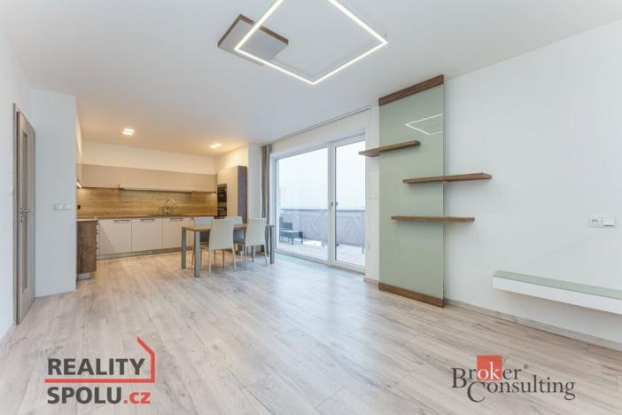 Pronájem bytu 2+kk, Stěžery, Višňová, 59 m2