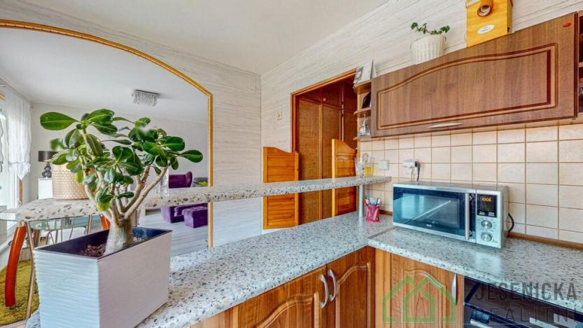 Prodej bytu 3+1, Jeseník - Bukovice, Sládkova, 67 m2