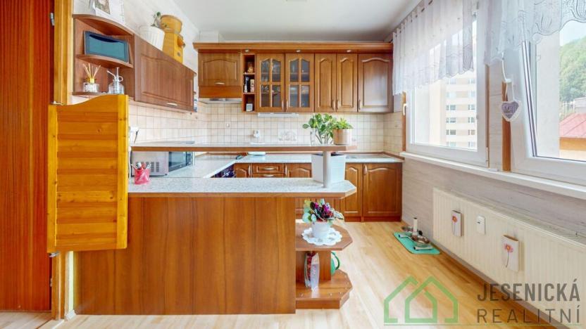 Prodej bytu 3+1, Jeseník - Bukovice, Sládkova, 67 m2