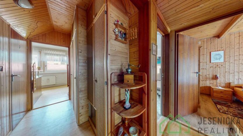 Prodej bytu 3+1, Jeseník - Bukovice, Sládkova, 67 m2