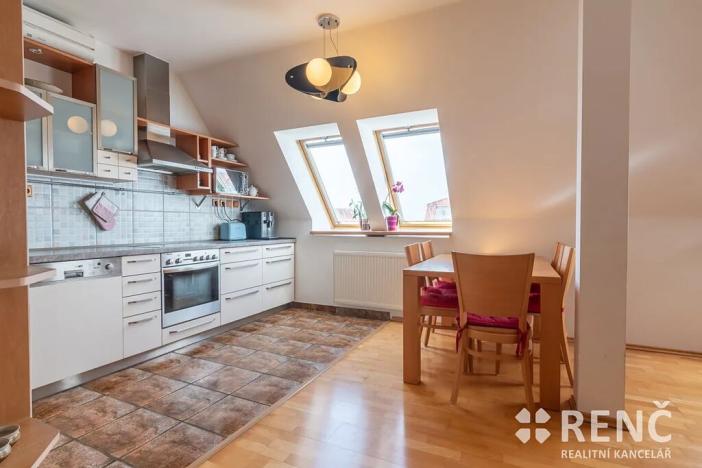 Pronájem bytu 3+kk, Brno, Pavlovská, 75 m2