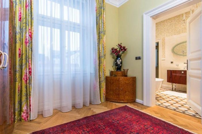 Pronájem bytu 4+1, Praha - Josefov, Pařížská, 184 m2