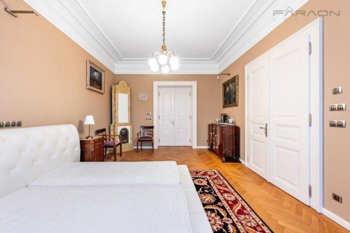 Pronájem bytu 4+1, Praha - Josefov, Pařížská, 184 m2