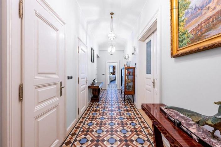 Pronájem bytu 4+1, Praha - Josefov, Pařížská, 184 m2